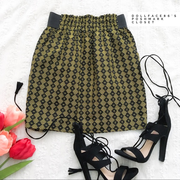 * Rachel Roy skirt W/Pockets - Picture 1 of 7